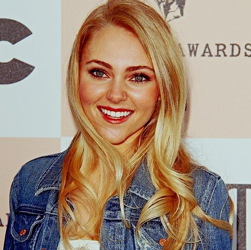 Brians, Kayla Marie Annasophia-annasophia-robb-21027614-500-499