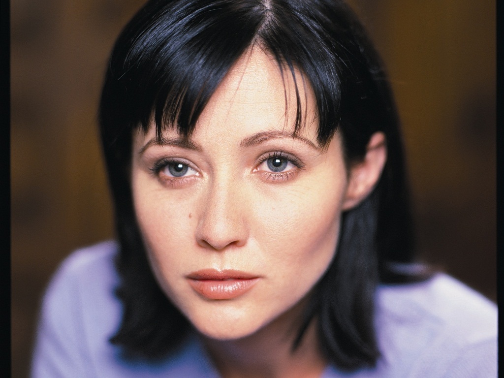 Slike....! Prue-Halliwell-prue-halliwell-21573717-1024-768