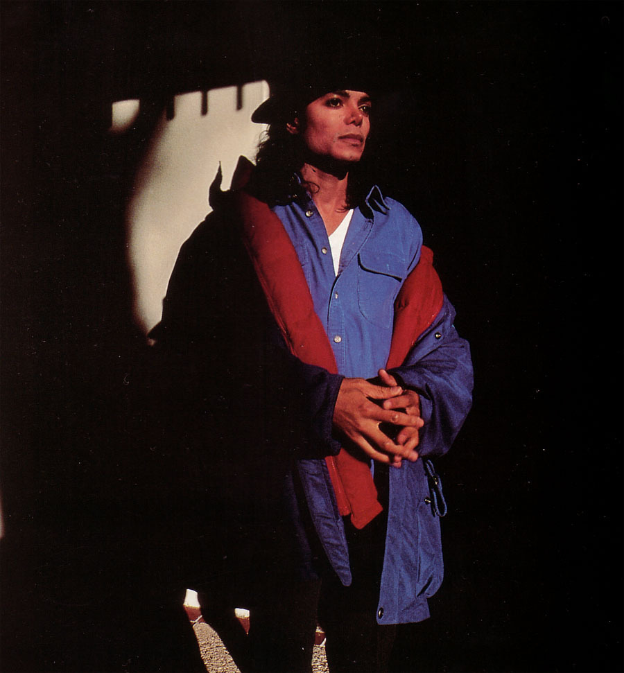 Immagini era "BAD" - Pagina 9 MJ-bad-era-pics-michael-jackson-21991026-900-971