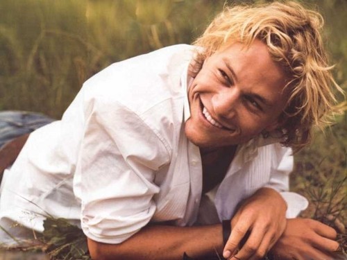 Juego: De que peli es esta frase? - Página 27 Heath-ledger-heath-ledger-22434931-500-375