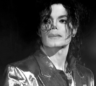 Michael Jackson This Is It This-Is-It-mjs-this-is-it-23238648-333-300