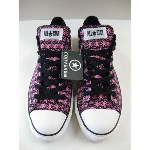 اخر صيحات الموضة من الكونفارس  Converse-all-star-converse-23389323-500-500