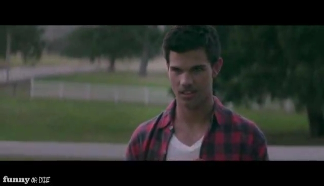 1X04 ---> I come the talent - Página 11 Taylor-Lautner-field-of-dreams-2-funny-or-die-taylor-lautner-23531986-640-368