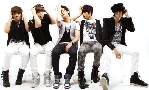 صوررررررر خطيررررررررة لفرقة امبلاك (MBLAQ) MBLAQ-mblaq-24184423-500-303