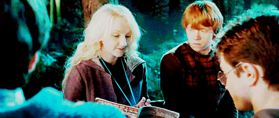 Ron " There's many lost, but tell me who has won ? (ec) - Page 2 GIF-luna-lovegood-24209250-550-233
