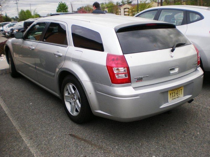 Dodge Magnum SRT 8 QUEBECUSA2010115-vi