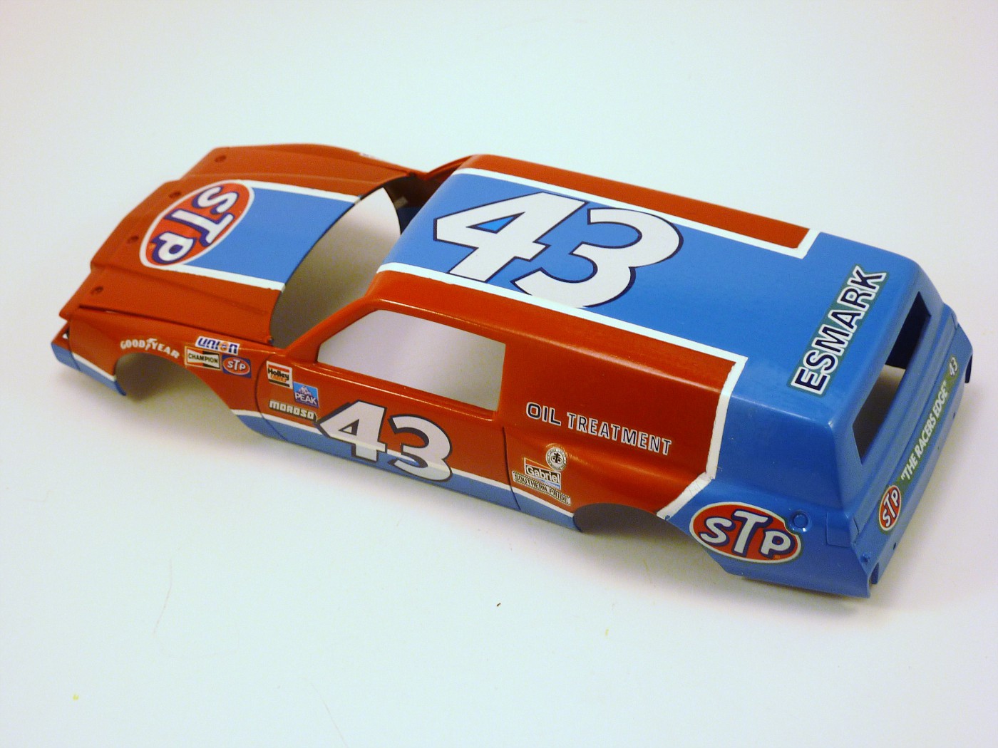 Buick Regal 1981 wagon nascar style Richard Petty terminée DecoPontiacwagonnascar016-vi