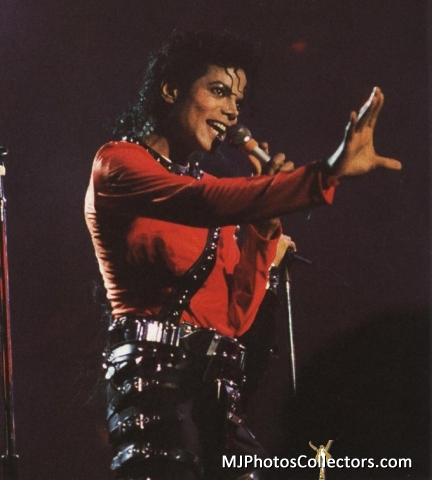 Michael Jackson era BAD -amazing-and-hot-as-always-the-bad-era-25311133-432-480