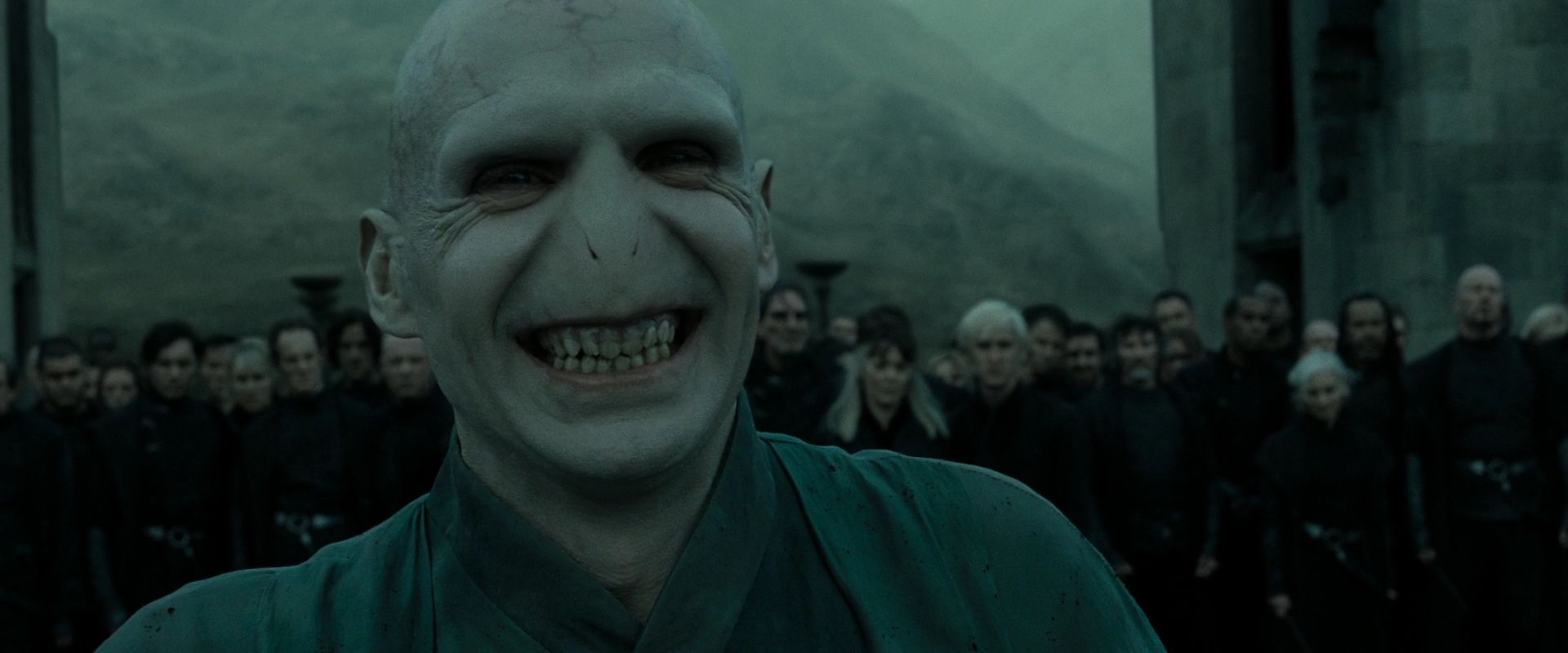 Topic à flood - Page 37 HP-DH-part-2-lord-voldemort-26625098-1920-800