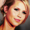 Si t'as pas d'amis prend un curly ♠ Loan Claire-claire-holt-26949558-100-100