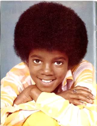 Sorrisos!!!!! Little-Michael-michael-jackson-27045932-322-420