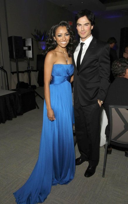 Ian&Kat hosting The Ripple Effect  Tey-took-more-pics-damon-and-bonnie-27583405-438-700