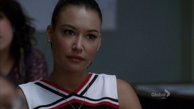 [Resuelto]Eres lo mejor que me ha pasado. /Nueva  actualización capitulo 30 - Página 3 Santana-Lopez-in-Glee-Season-3-Episode-2-I-Am-Unicorn-glee-27762470-400-225