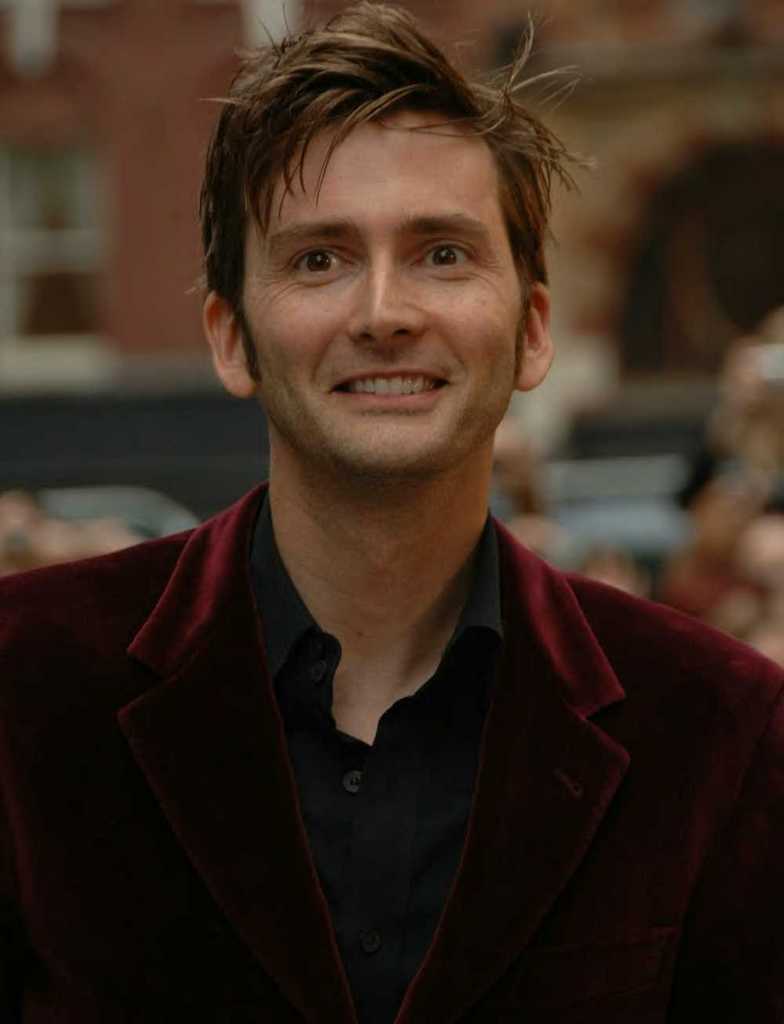 Terry Xavier Resco~ The charming vampire. David-Tennant-david-tennant-28040158-784-1024