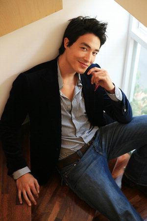 +++ KING OF DECADE [1990-1999] - TOP 20 - VOTE 4 TOP 10 Daniel-Henney-korean-actors-and-actresses-28661059-300-450