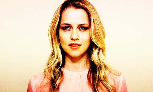 ⊱ FICHE FINIE - prévenir TP-teresa-palmer-28772709-500-300