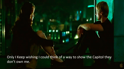 The Hunger Games / Jocurile Foamei ♥ The-Hunger-Games-gifs-the-hunger-games-29459822-500-281