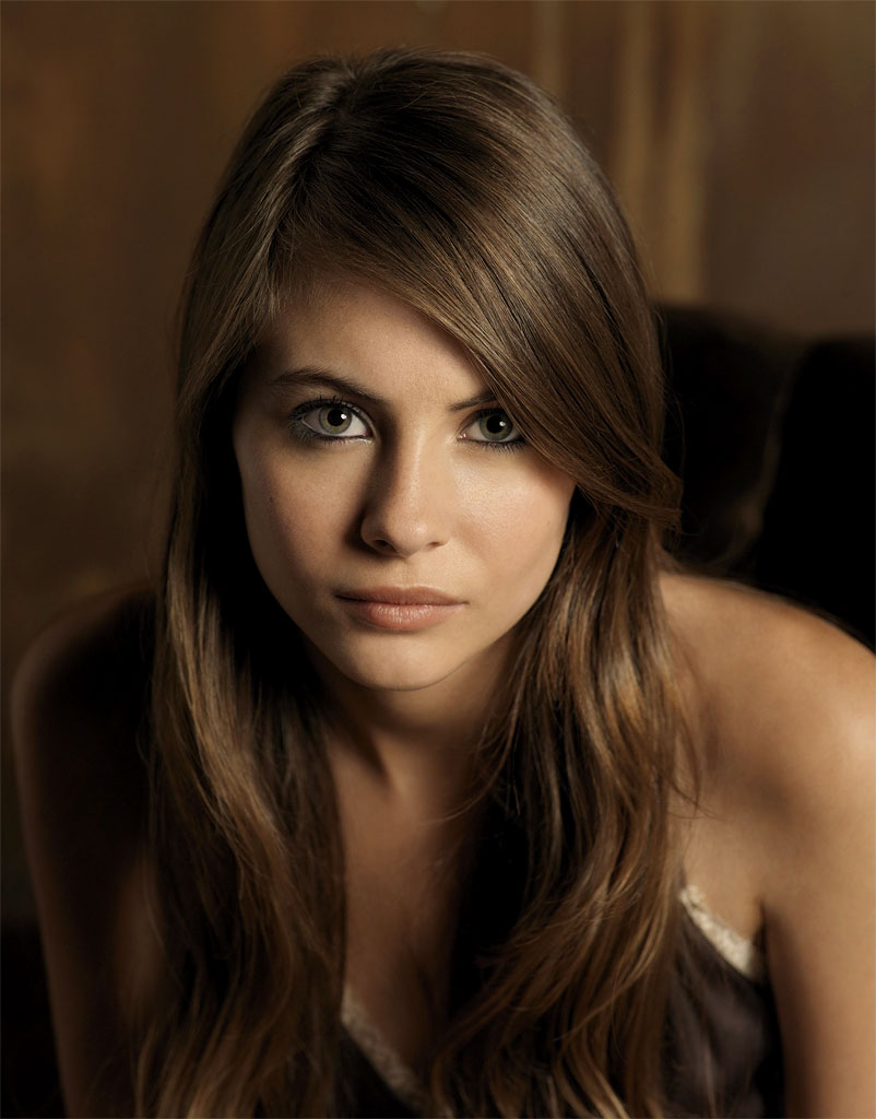  [Jogo] Hot or Not - Página 29 Willa-Holland-as-Thea-Queen-arrow-cw-29419145-802-1024