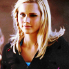 Les relations d'une p'tite louve ♥  Claire-3-claire-holt-29503666-100-100