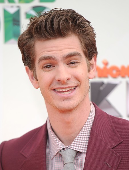 andrew garfield 2012 Kids-Choice-Awards-2012-andrew-garfield-30213376-452-594