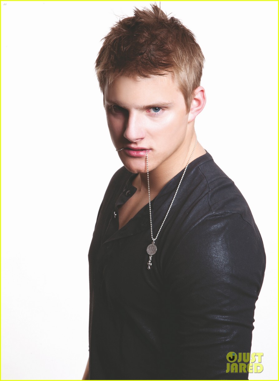 Finnick Hamilton Alexander-Ludwig-Covers-Da-Man-April-May-2012-alexander-ludwig-30331870-895-1222