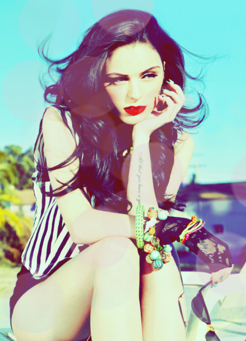 Създаване на герой! Beautiful-Cher-xx-cher-lloyd-30423647-500-693