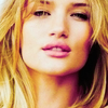 ROBBYN • Je souris à la mort Flawless-rosie-huntington-whiteley-30563014-100-100