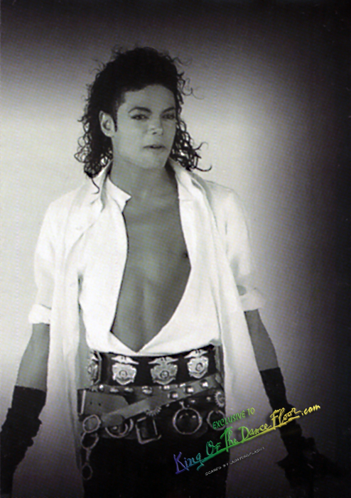 Ensaios fotográficos Michael-Jackson-Dirty-Diana-Photoshoots-sexy-Pose-michael-jackson-31068731-494-701