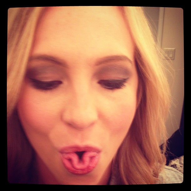 Fotos robadas New-Twitter-pic-candice-accola-31126791-612-612