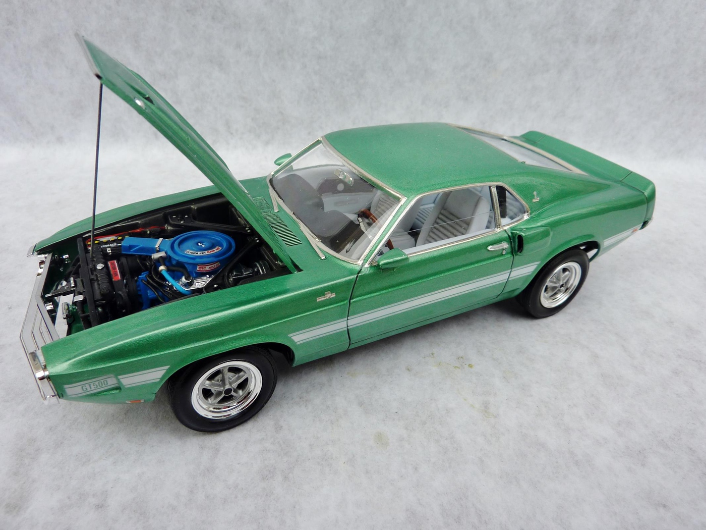 projet Mustang shelby gt 500 1969 terminée Photo-vi
