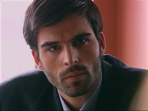 9.  SÎLA - Puterea destinului - comentarii Comments about serial and actors  - Pagina 27 Boran-mehmet-akif-alakurt-32214964-500-375