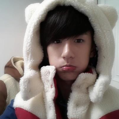 المزيد من صور Boyfriend في الصين !!! Boyfriend-Minwoo-boyfriend-korean-boy-band-33431610-403-403