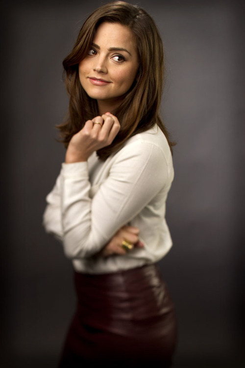 Les filles - Page 8 Jenna-Louise-Coleman-j-lou-coleman-34553573-500-750