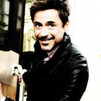 http://formspring.me/loloflorida RDJ-robert-downey-jr-34583325-200-200