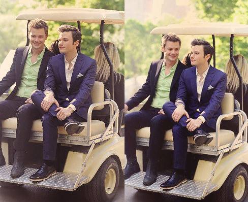 Album de Foto/imagen Chris Colfer y Will Sherrod Chill-Chris-Will-3-chris-colfer-34821619-488-398