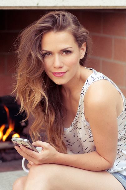 Recopilando Personajes (2) ACTUALIZACIÓN (Lindsay) Bethany-Joy-Lenz-bethany-joy-galeotti-35144898-404-609