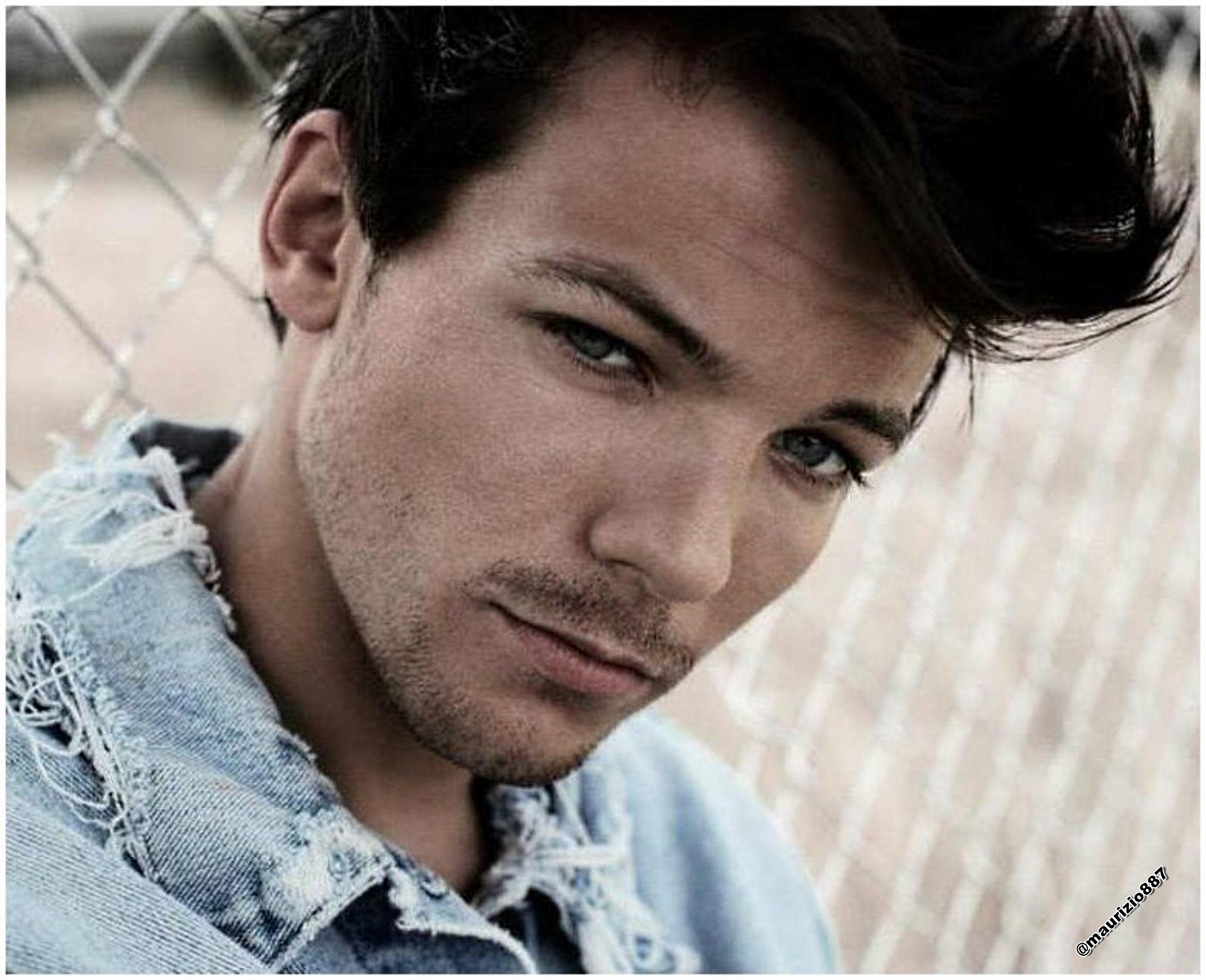 One Direction Louis-Tomlinson-2013-one-direction-35339857-2000-1625