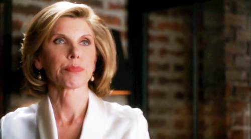 UDK | CAMPAÑA ELECTORAL PARLAMENTARIAS Diane-Lockhart-S06E05-Shiny-Objects-diane-lockhart-37695374-500-277