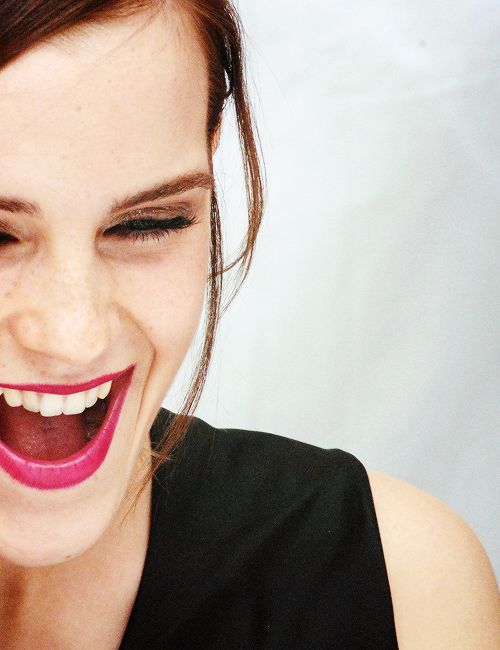 Emma Perfección Watson — - Página 2 Emma-Watson-emma-watson-38674806-500-650