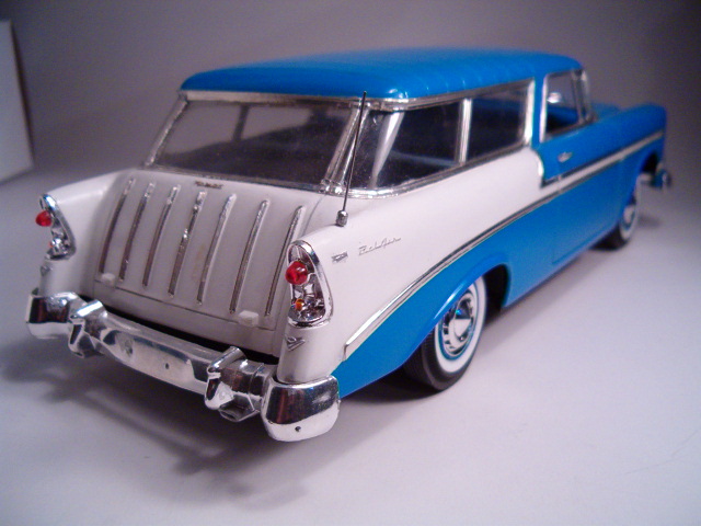 En demande speciale...ma Chevrolet Nomad 1956 HPIM2635-vi