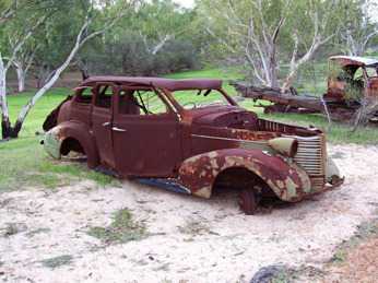 Un hommage à une grande marque disparus, Pontiac! 1936_Pontiac-vi