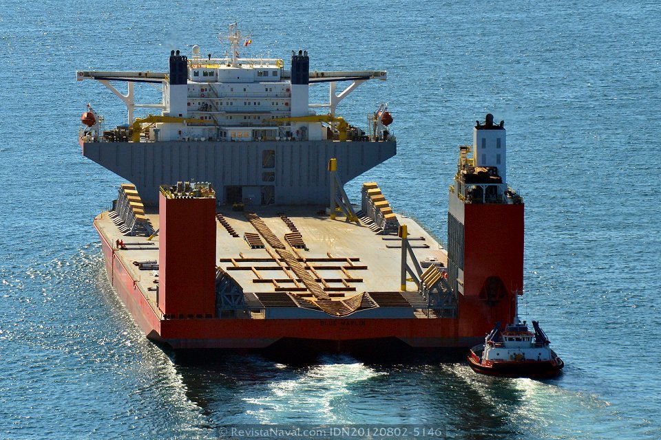 Carlos - Navantia: LHD 'Juan Carlos I'  20120802-5146