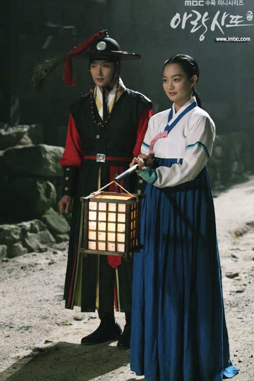 Foto de escena lee joon gi ¿Confesiones de un Oh!..? Arang4to_photo120913163958imbcdrama0