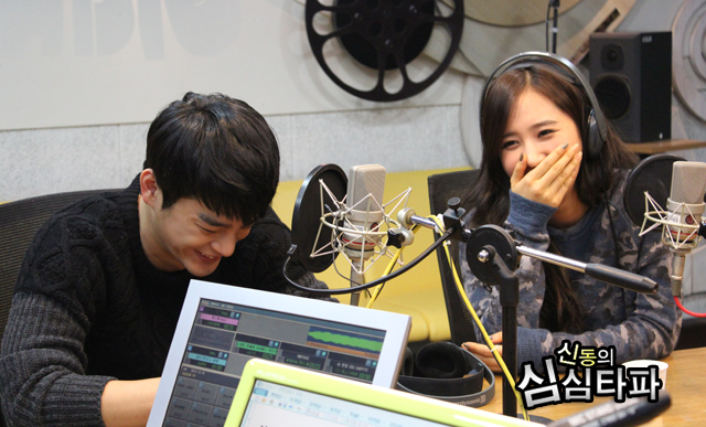 [PIC][29-10-2013]Yuri @ MBC Radio Shim Shim Ta Pa  Simsim79131030152737sstp0