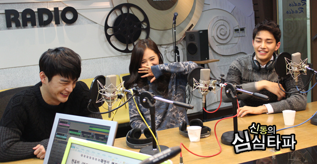 [PIC][29-10-2013]Yuri @ MBC Radio Shim Shim Ta Pa  Simsim79131030152800sstp0