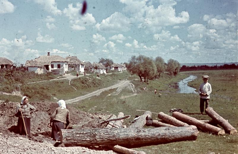 Fotos de un corresponsal de guerra húngaro en 1942 0_b6157_3517cd28_orig