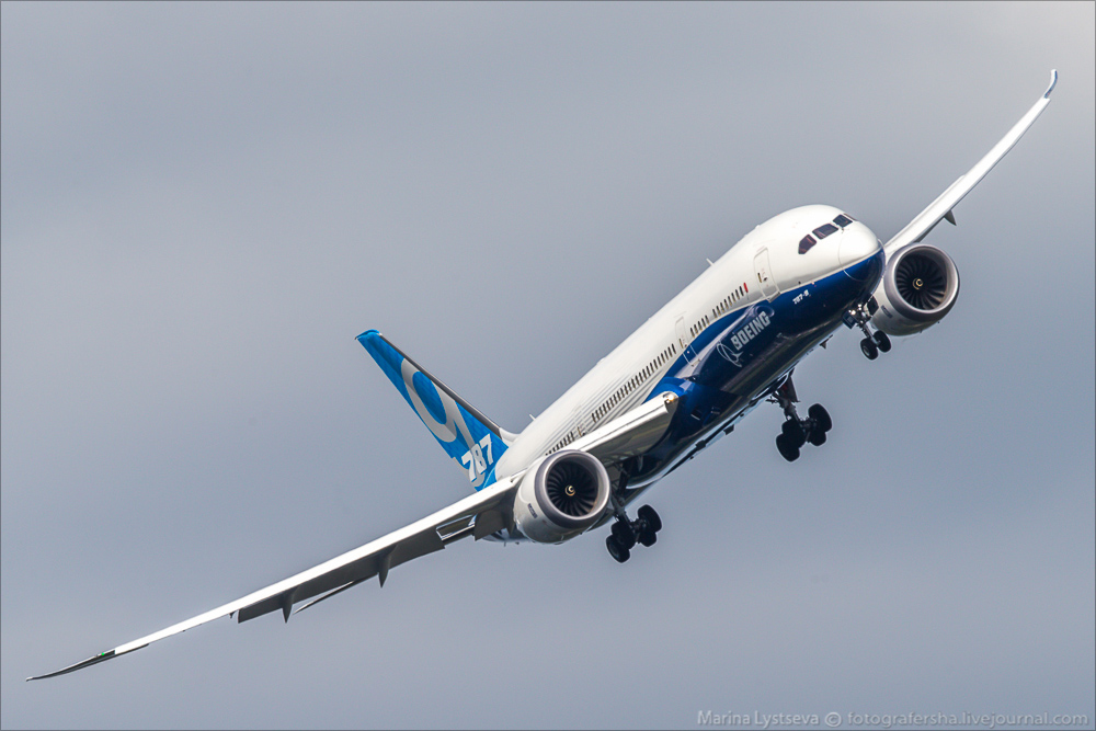 FARNBOROUGH AIRSHOW 2014 0_c7723_33bf3ec3_orig