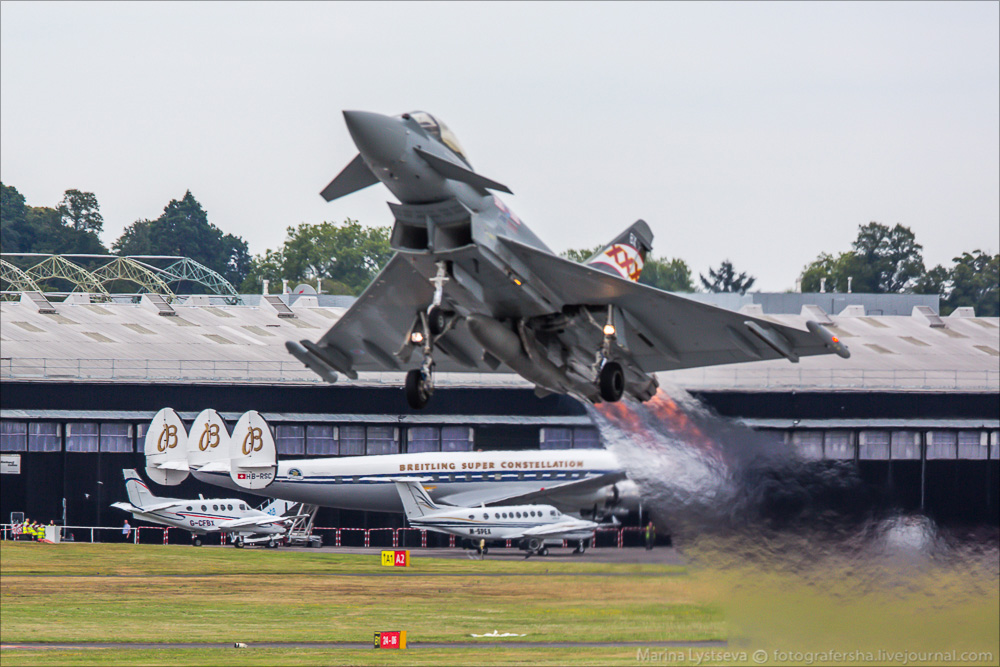 FARNBOROUGH AIRSHOW 2014 0_c77dc_c46879d2_orig