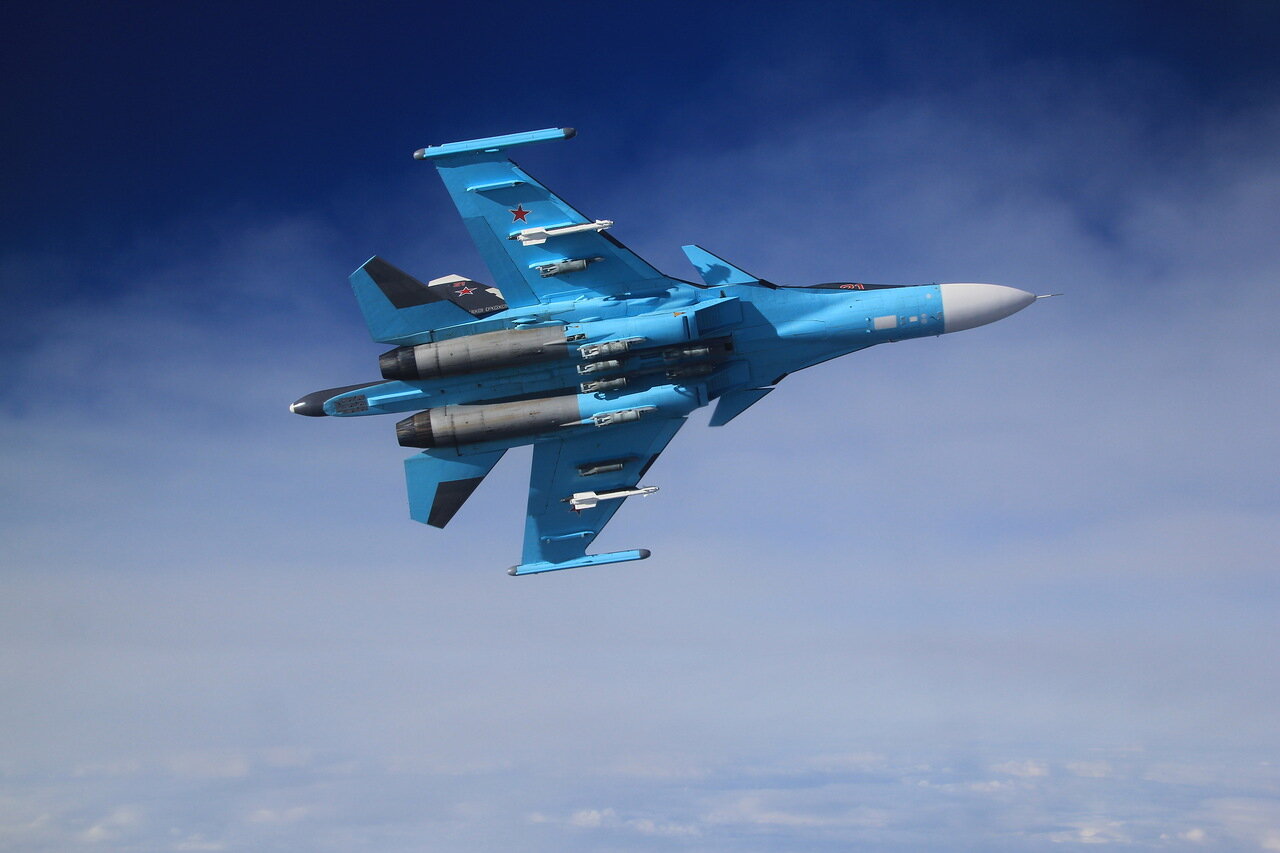 Su-34 Tactical Bomber: News - Page 13 0_d02fb_28ae2377_XXXL