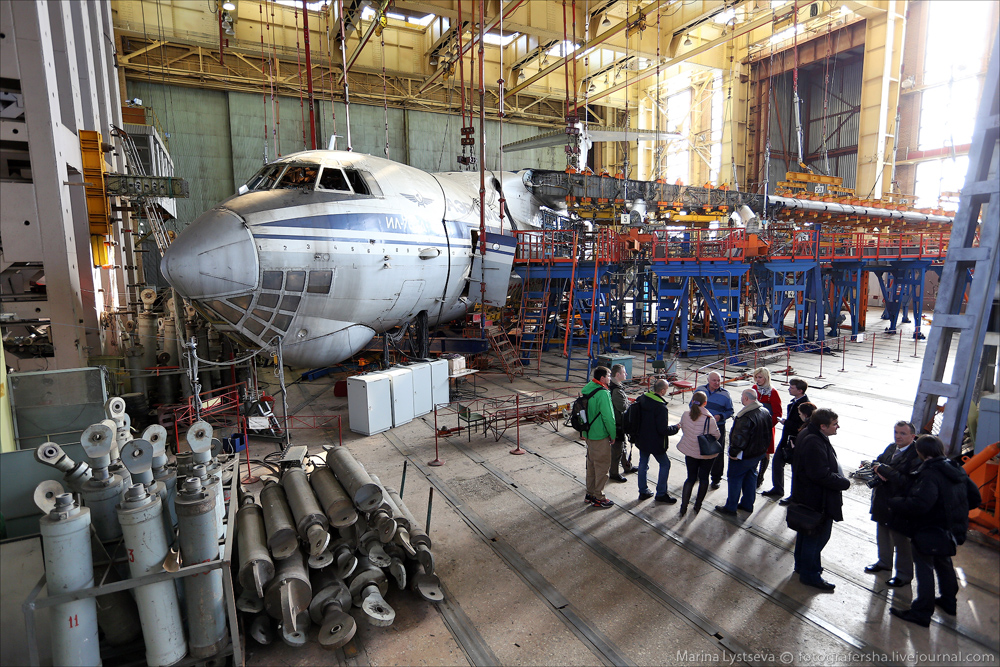 Complejo Aeronautico Ilyushin/imagenes. 0_c0d0d_af43d3b3_orig